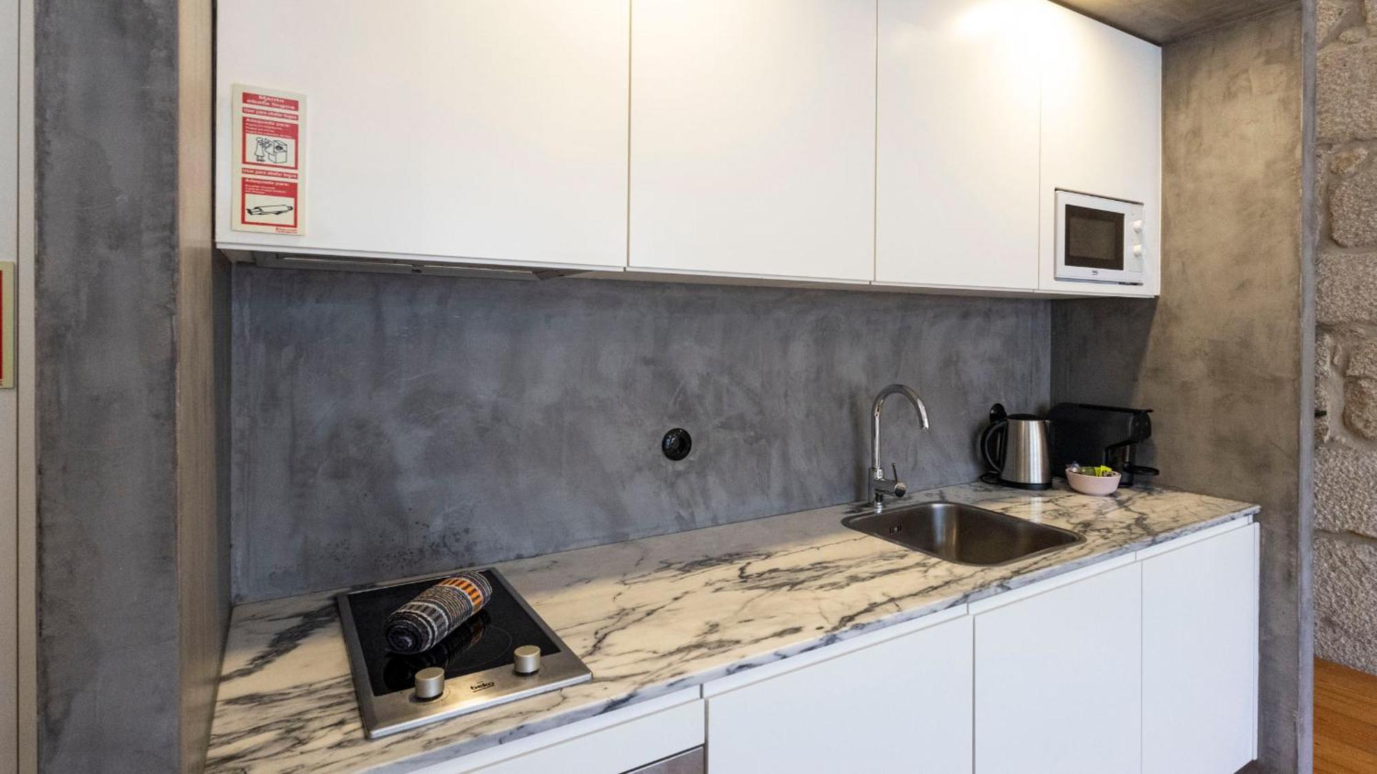 Lovelystay - Allderman Apartment - Almada 3º F OOporto Esterno foto